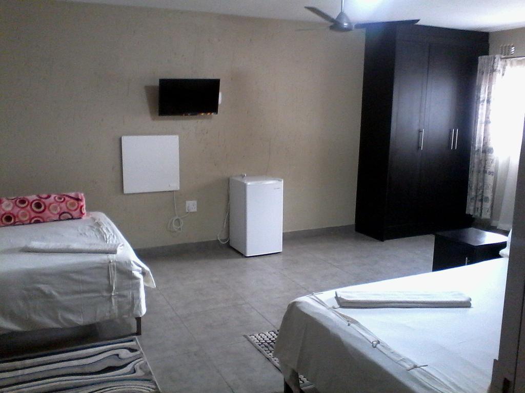 Chisam Guest Lodge Pty Ltd Johannesburg Bilik gambar