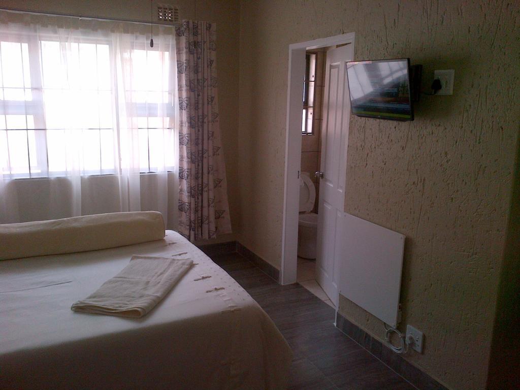 Chisam Guest Lodge Pty Ltd Johannesburg Bilik gambar