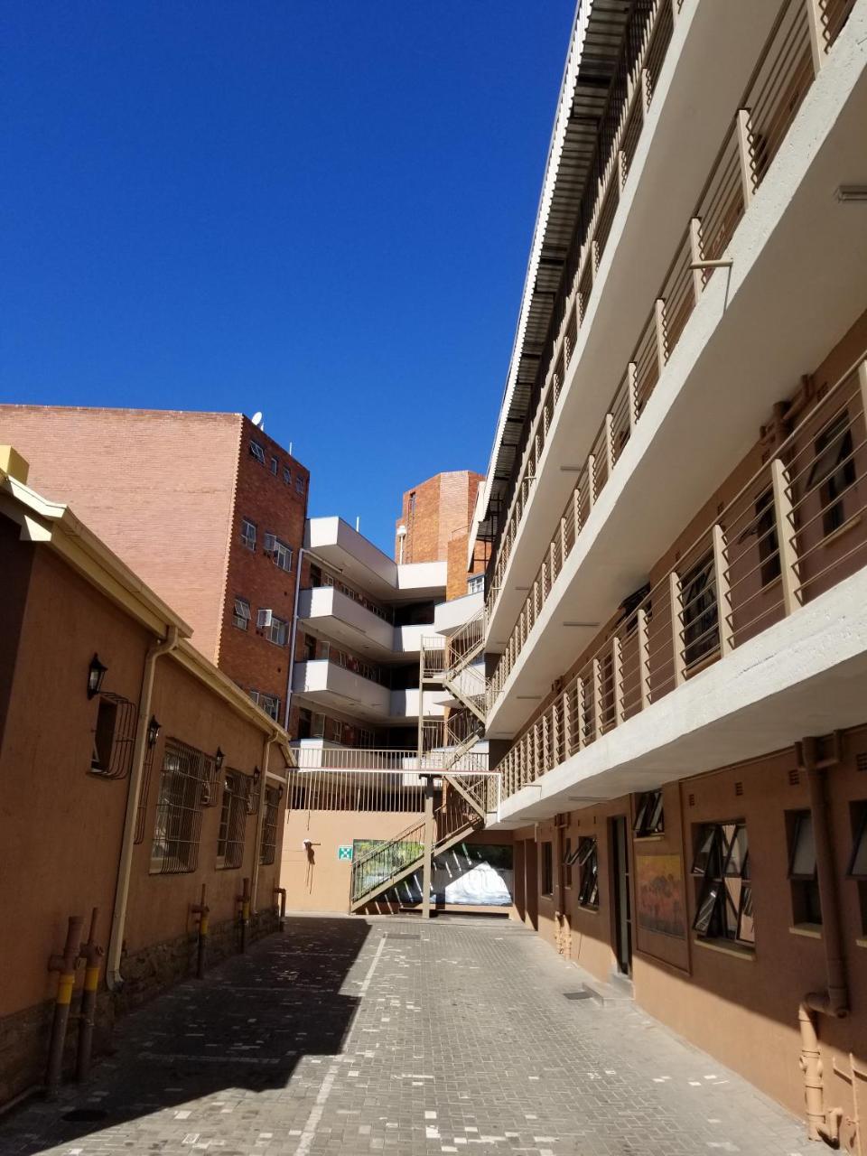 Chisam Guest Lodge Pty Ltd Johannesburg Luaran gambar